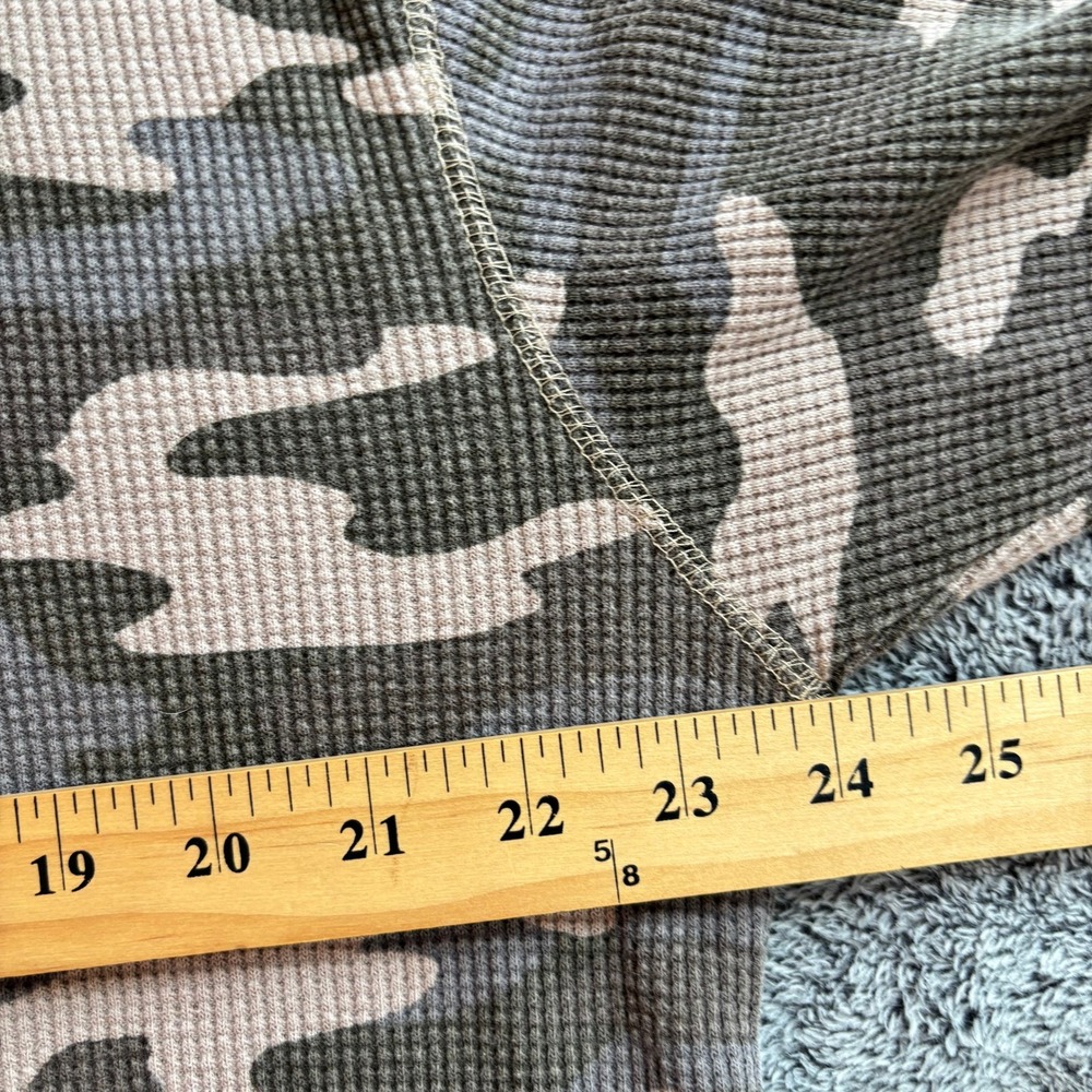 Canyon Trail Men XL Henley Shirt Green Camo Waffle Knit Thermal Outdoor 19787 - Picture 4 of 11